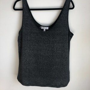 Jennifer Lopez | Basic Tank Top